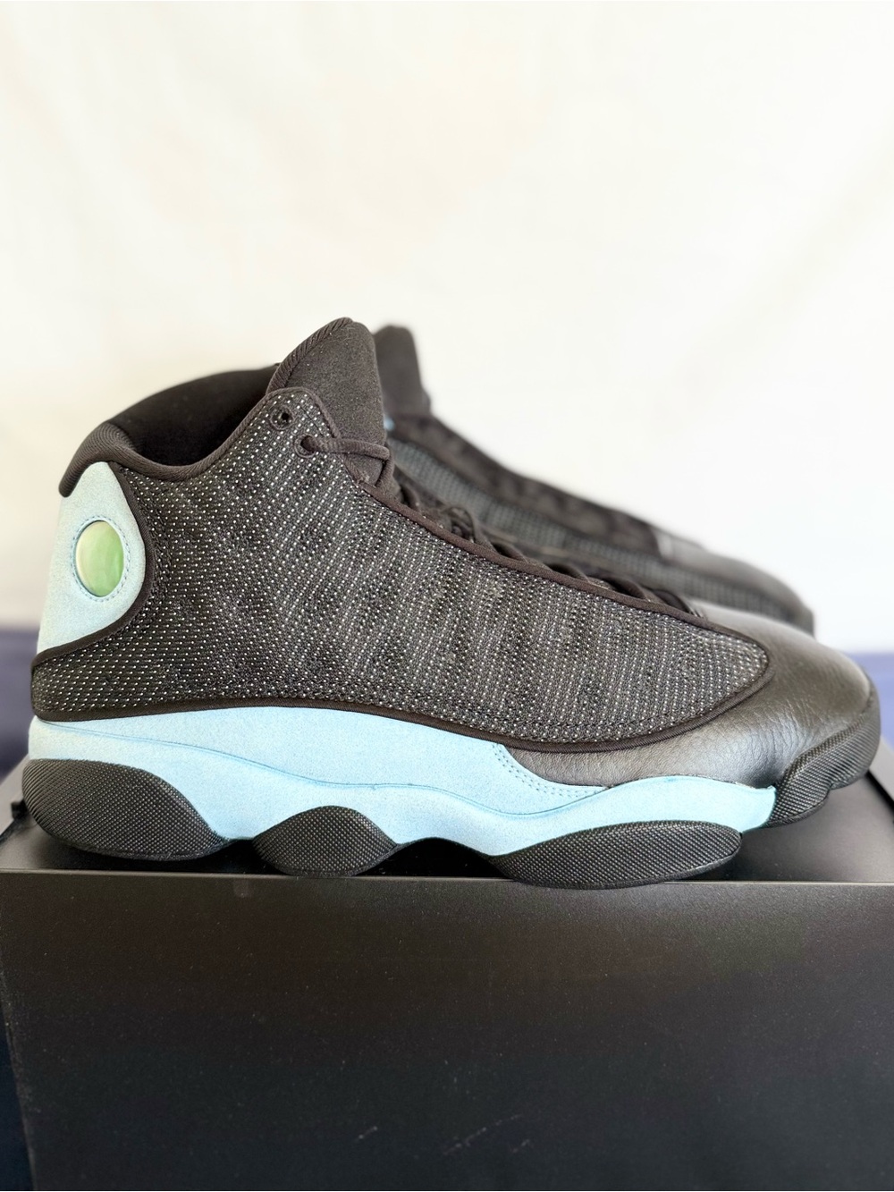 AUTHENTIC Jordan 13 Retro Black University Blue size 10.5 DJ5982-041 2022 USED